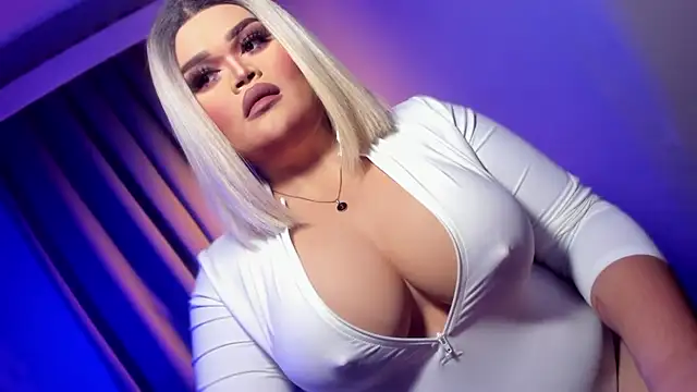 KarolinaThompson online show from 03-18-25, 06:28