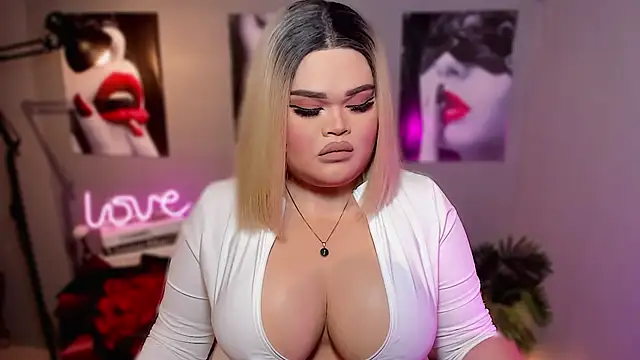 KarolinaThompson online show from 10-22-25, 05:56