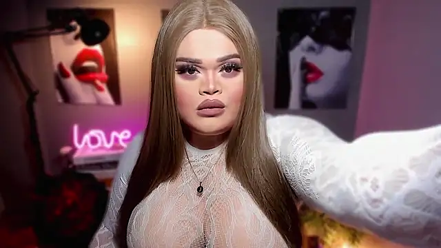 KarolinaThompson online show from 10-21-25, 04:56