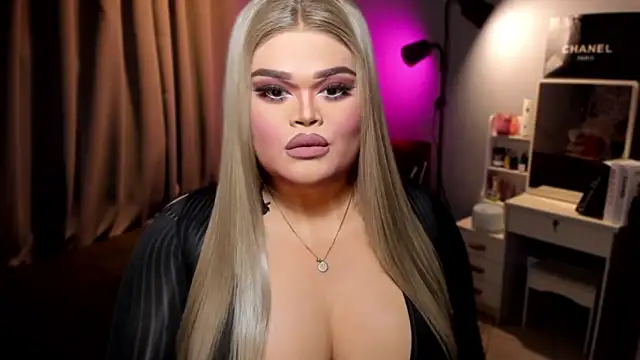 KarolinaThompson online show from 12-03-24, 06:33