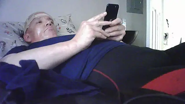 Snapshot of timothygonterman chatting on 03-27-26, 07:04 timothygonterman online show from 03-27-26, 07:04
