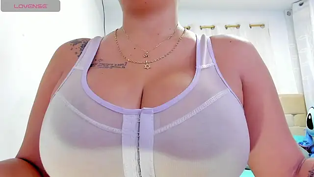 sweetfabianaxl online show from 03-20-26, 07:59