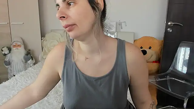 sweetemy4u online show from 02-27-26, 08:58