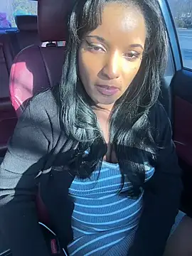 NicoleCocksXXX online show from 02-02-26, 08:52