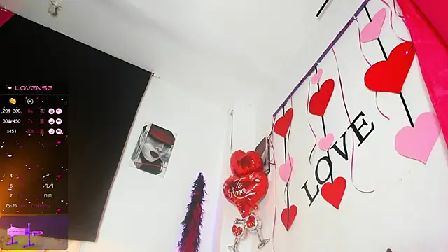 Snapshot of samantha__smile chatting on 03-07-25, 09:07 samantha  smile online show from 03-07-25, 09:07