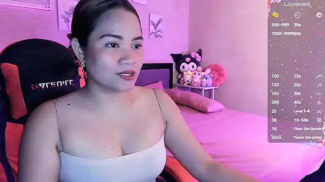 yenyen  online show from 04-14-26, 01:54