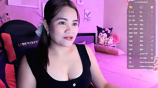 yenyen  online show from 03-25-26, 02:12