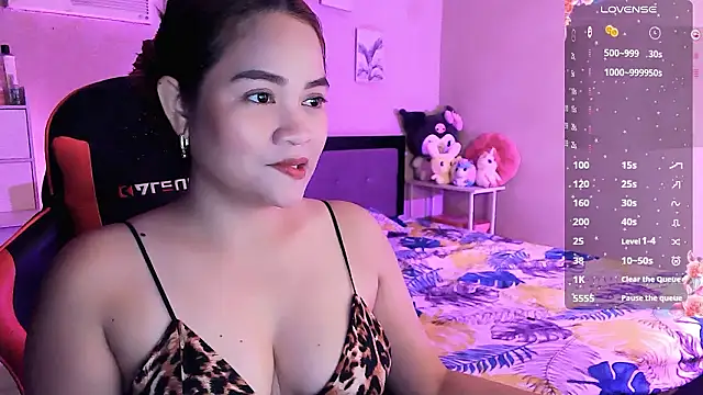 yenyen  online show from 03-17-26, 01:41