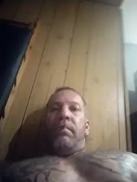 trucker1979 online show from 05-18-26, 04:01