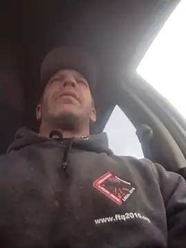 trucker1979 online show from 12-18-25, 06:34