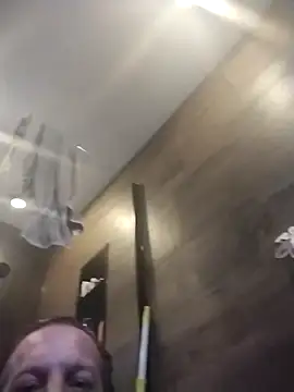 trucker1979 online show from 04-22-26, 08:15