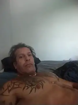 trucker1979 online show from 11-19-25, 06:52