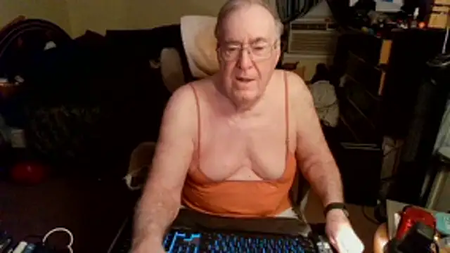 Toastir online show from 05-19-26, 12:56