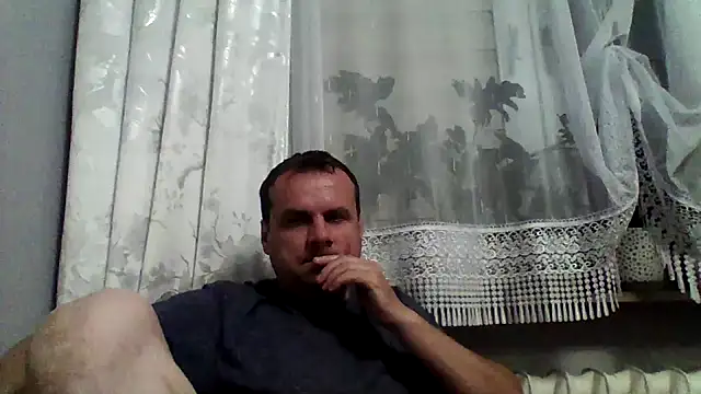 grzes19763 online show from 06-18-26, 07:52