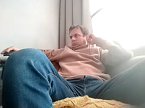 Snapshot of grzes19763 chatting on 09-26-25, 07:59 grzes19763 online show from 09-26-25, 07:59