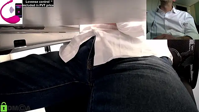 Snapshot of pliko chatting on 03-03-25, 03:00 pliko online show from 03-03-25, 03:00