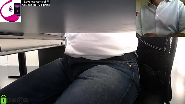 Snapshot of pliko chatting on 03-07-25, 03:49 pliko online show from 03-07-25, 03:49