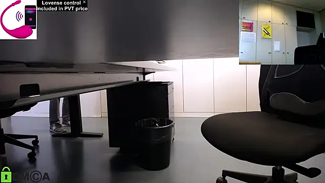 Snapshot of pliko chatting on 03-18-25, 10:07 pliko online show from 03-18-25, 10:07