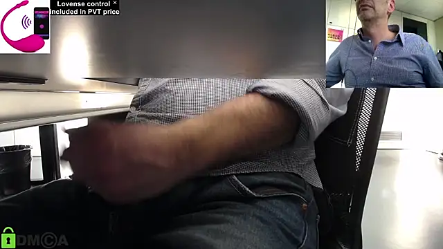 Snapshot of pliko chatting on 02-05-25, 02:59 pliko online show from 02-05-25, 02:59