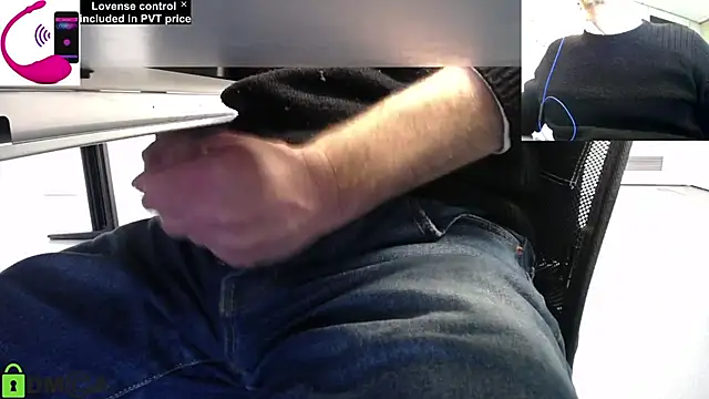 Snapshot of pliko chatting on 12-02-24, 10:56 pliko online show from 12-02-24, 10:56