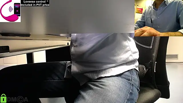 Snapshot of pliko chatting on 02-03-25, 04:41 pliko online show from 02-03-25, 04:41