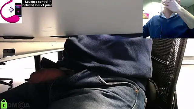 Snapshot of pliko chatting on 03-21-25, 04:18 pliko online show from 03-21-25, 04:18