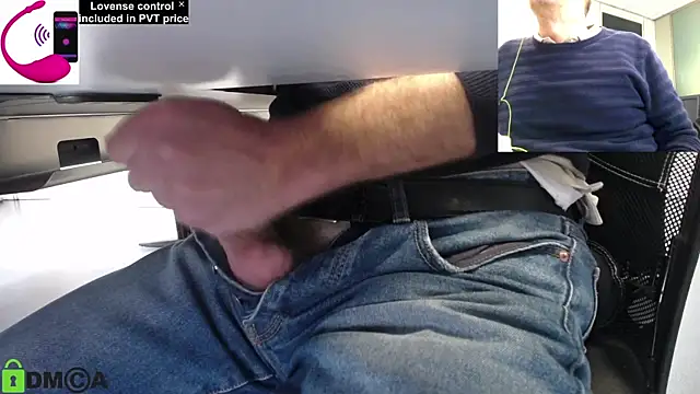 Snapshot of pliko chatting on 10-01-25, 01:04 pliko online show from 10-01-25, 01:04