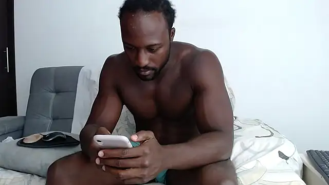 Snapshot of BlackNike chatting on 04-14-26, 10:15 BlackNike online show from 04-14-26, 10:15