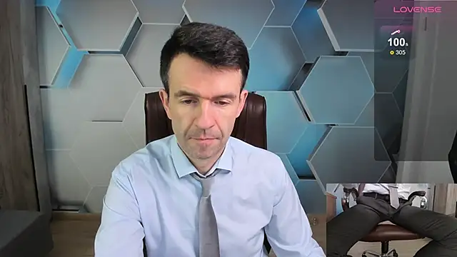 Snapshot of SteveTiger chatting on 02-23-26, 03:41 SteveTiger online show from 02-23-26, 03:41