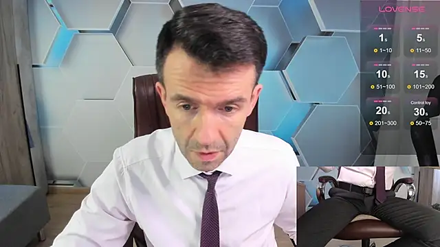 Snapshot of SteveTiger chatting on 02-15-26, 12:26 SteveTiger online show from 02-15-26, 12:26