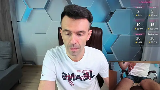 SteveTiger online show from 03-10-26, 09:46