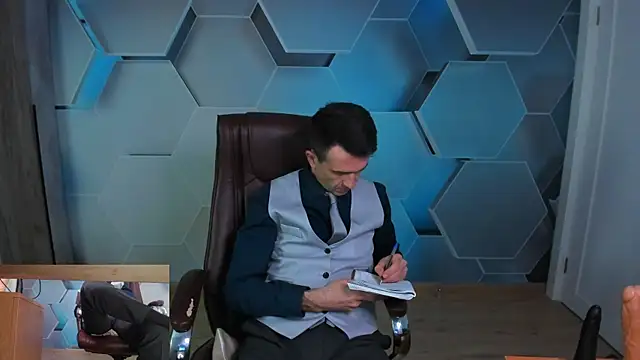 SteveTiger online show from 04-24-26, 10:06