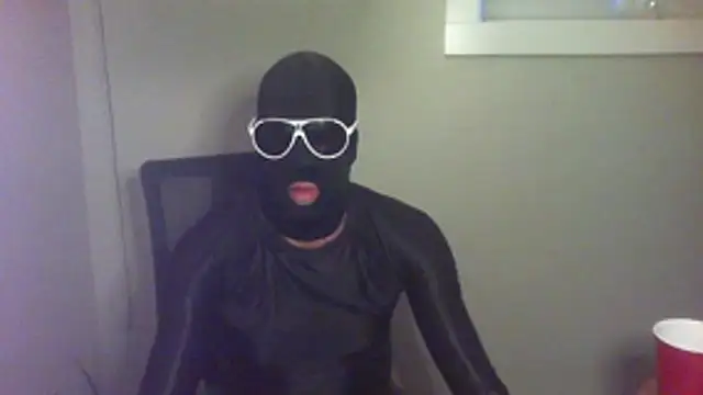 hugegock online show from 03-26-26, 01:42