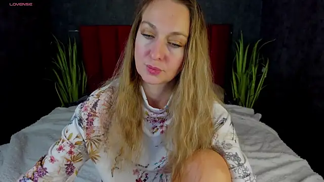 GwenCarter online show from 01-13-25, 12:56