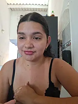 blerstefan1 online show from 11-02-25, 03:39