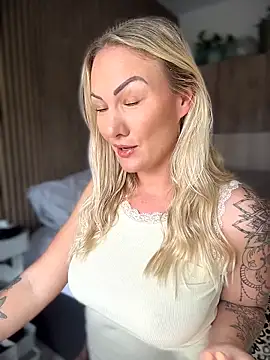 NastyMilf  online show from 03-24-26, 09:53