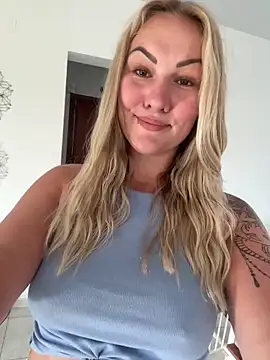 NastyMilf  online show from 09-15-25, 08:26