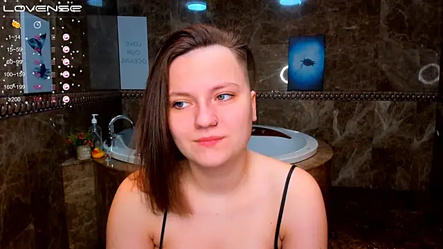 MelindaTin online show from 12-23-25, 12:00