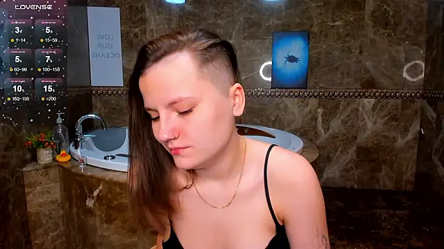 MelindaTin online show from 02-07-26, 11:57