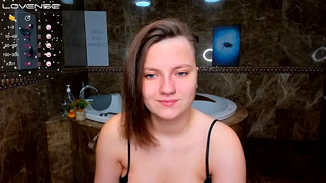 MelindaTin online show from 11-15-25, 12:47