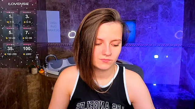 MelindaTin online show from 05-13-26, 01:01