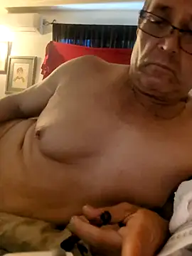 Snapshot of bobby69cock chatting on 09-20-25, 10:48 bobby69cock online show from 09-20-25, 10:48