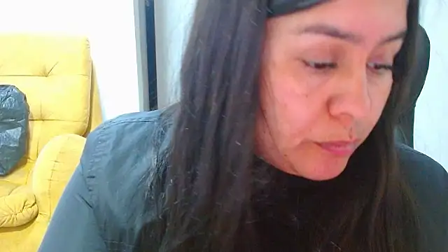 Ixchel Anaid online show from 06-09-26, 10:11