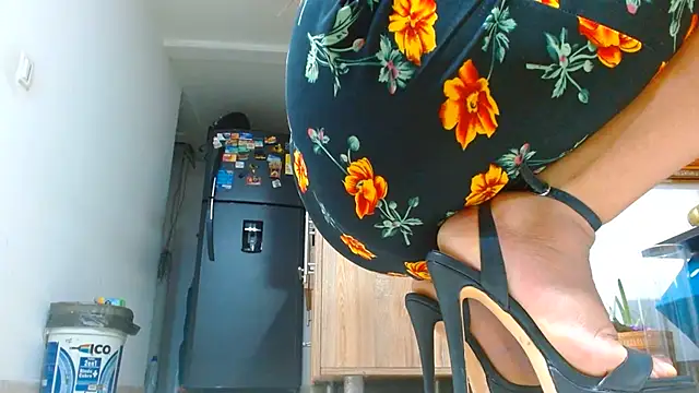 Ixchel Anaid online show from 06-21-26, 11:43