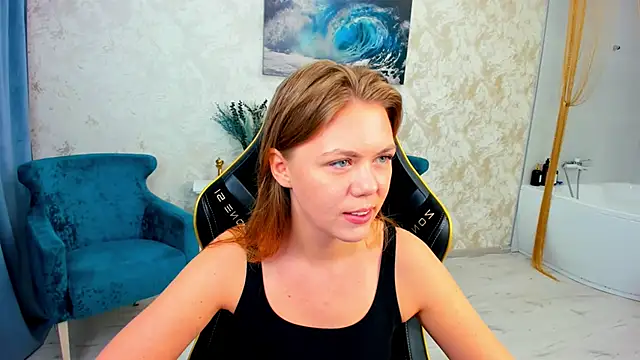 Strawberrye online show from 03-21-26, 03:19