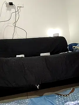 Snapshot of estrella_tasty chatting on 04-04-26, 01:23 estrella tasty online show from 04-04-26, 01:23