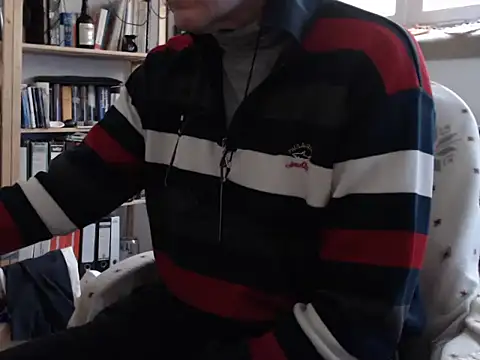 Snapshot of tibe50 chatting on 03-05-26, 02:35 tibe50 online show from 03-05-26, 02:35