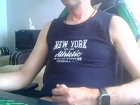 Snapshot of boran34 chatting on 06-20-26, 10:53 boran34 online show from 06-20-26, 10:53