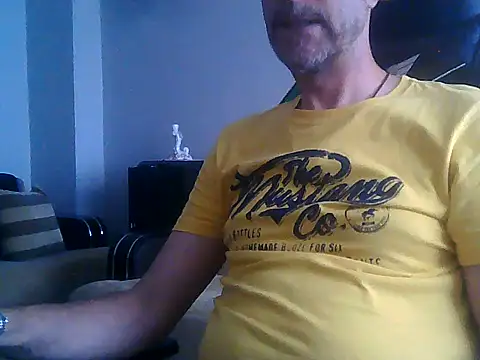 Snapshot of boran34 chatting on 06-23-26, 04:27 boran34 online show from 06-23-26, 04:27