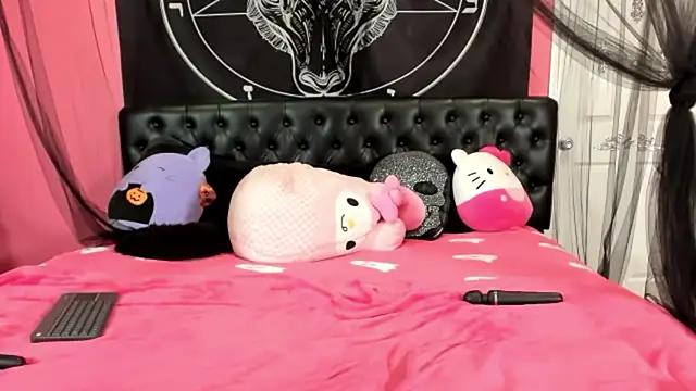 EVILYN online show from 01-28-25, 12:57